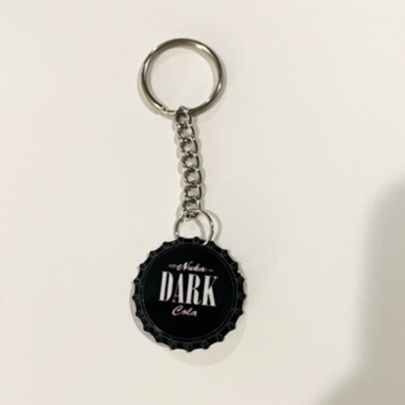 Fallout 4 Nuka Cola Dark Cap Keychain - 3.5inch Gaming Keychain - Picture 3 of 7